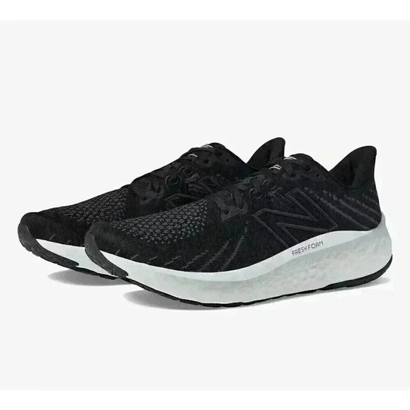 New Balance Fresh Foam X Vongo V5 2E Wide NB Black White Men Running Men 12.5 - Picture 1 of 7